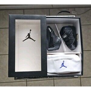 Air Jordan 11 Retro Gift Pack Space Jam 2016 Baby Sneakers 1C 378049003 Newborn